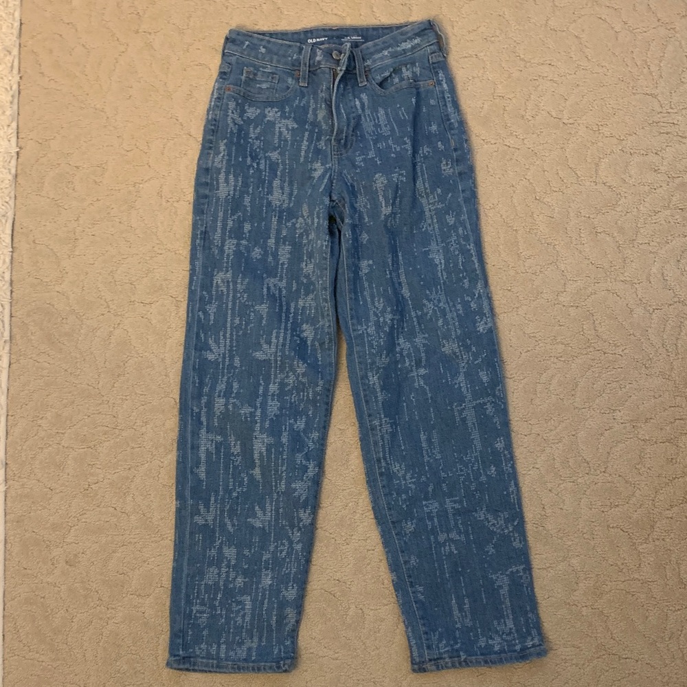 BRAND NEW! Old Navy High Waisted Loose Fit Distressed Blue Denim Jeans